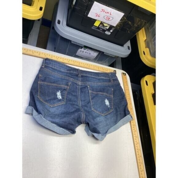 Grandpa mob wife clean girl office fairy core April Jeans Women's Shorts Medium - Picture 3 of 3